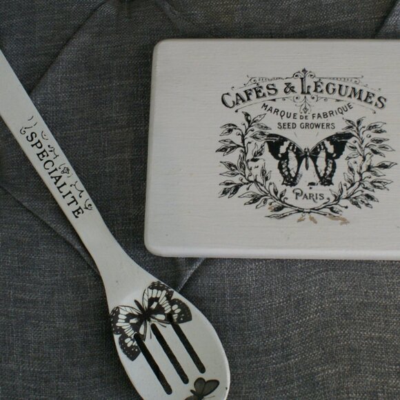 Wood Cutting Board Spoon Set Hand Painted Decorated French Country Butterflies - Picture 1 of 4